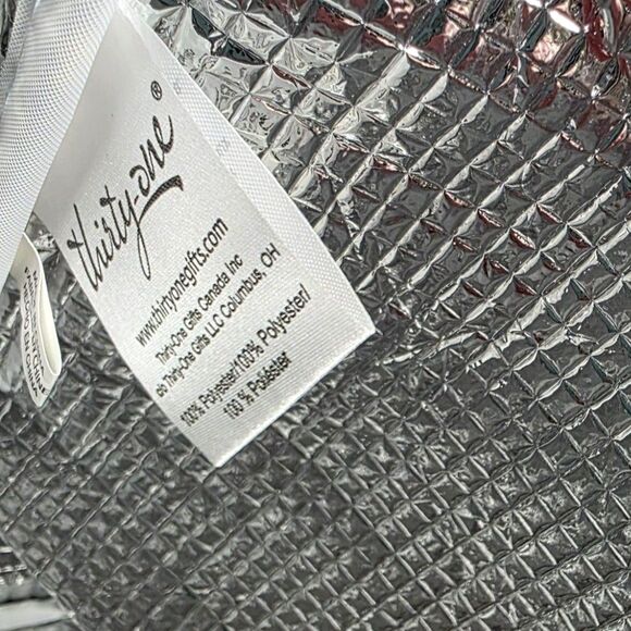 Thirty-One Embroidered Dandelion Seeds Thermal Lunch Bag - Picture 3 of 5